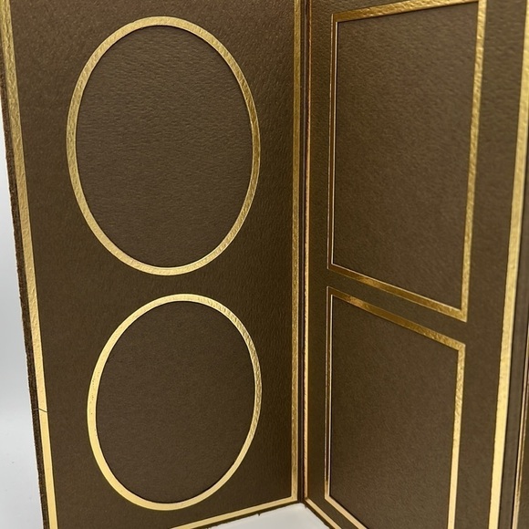 BROWN TRIFOLD CARDBOARD FOLIO PHOTO DISPLAY Brand New - Picture 4 of 8